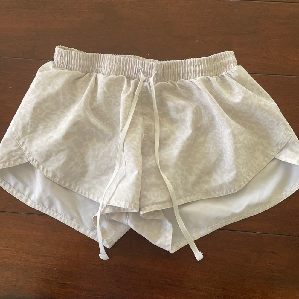 White cheetah print old navy shorts
